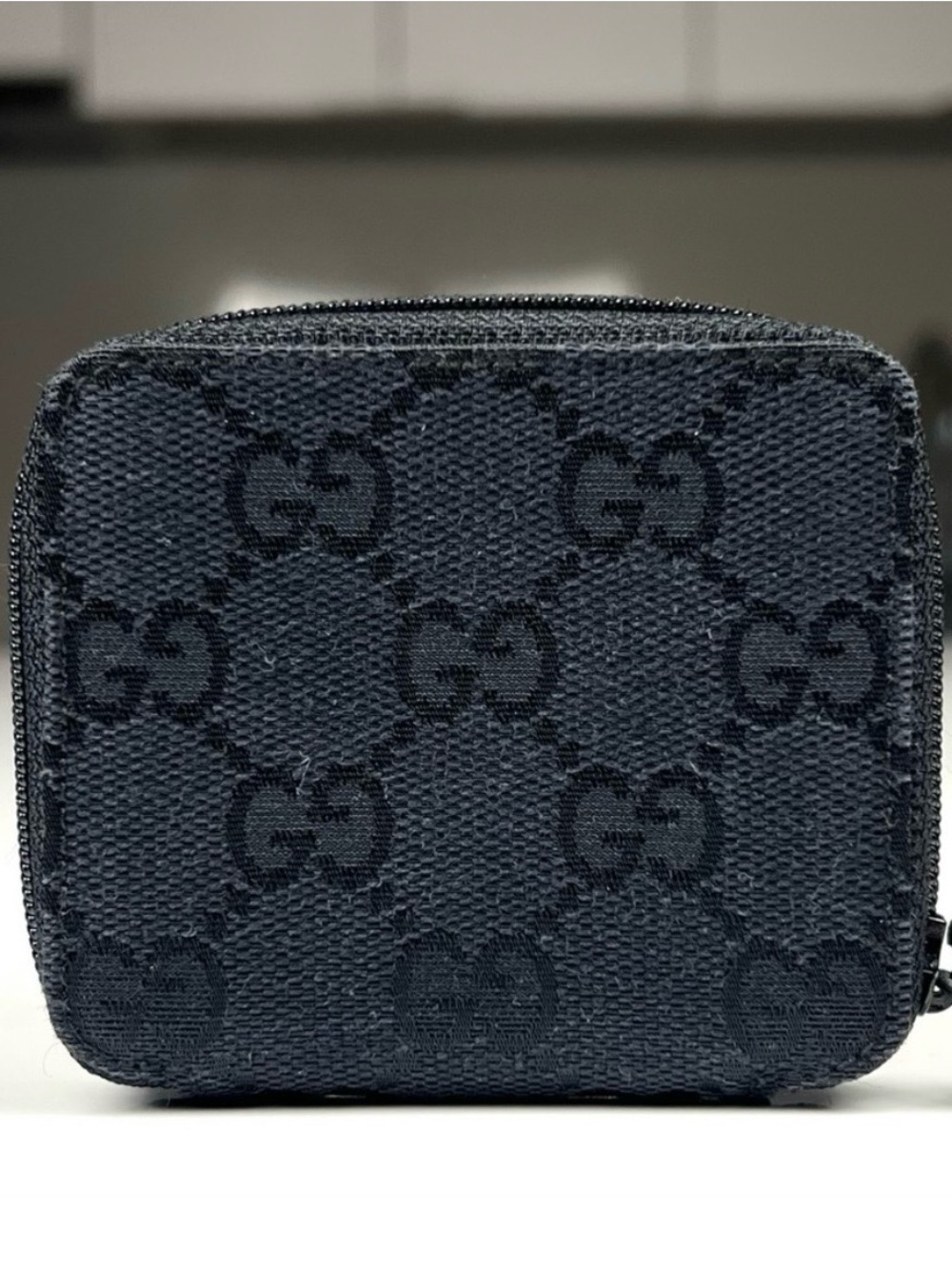 Gucci Monogram Coin Pouch Wallet - Picture 2 of 6